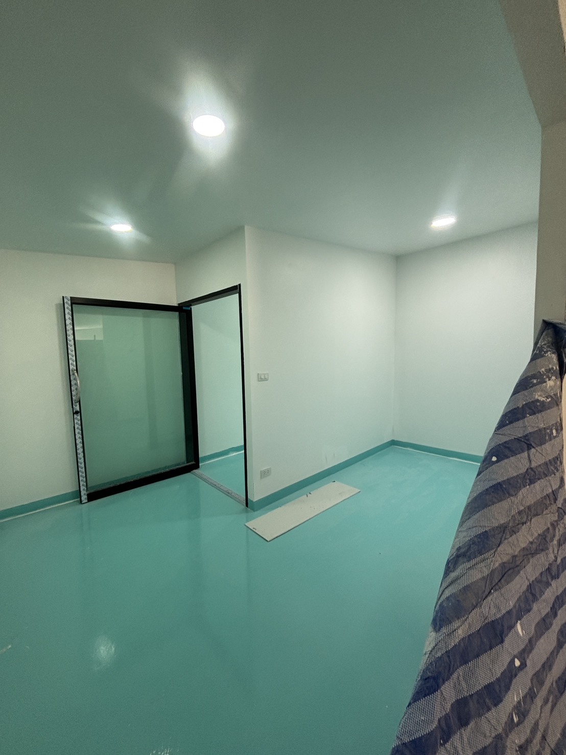 renovate-office-Marvin-Act (1)