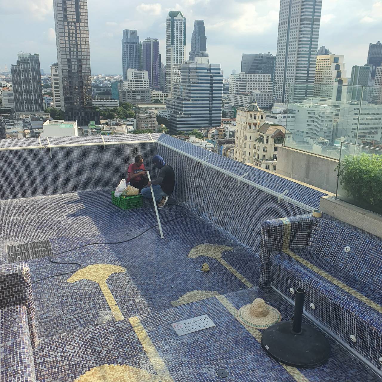 stainless-condo-swimmingpool (9)