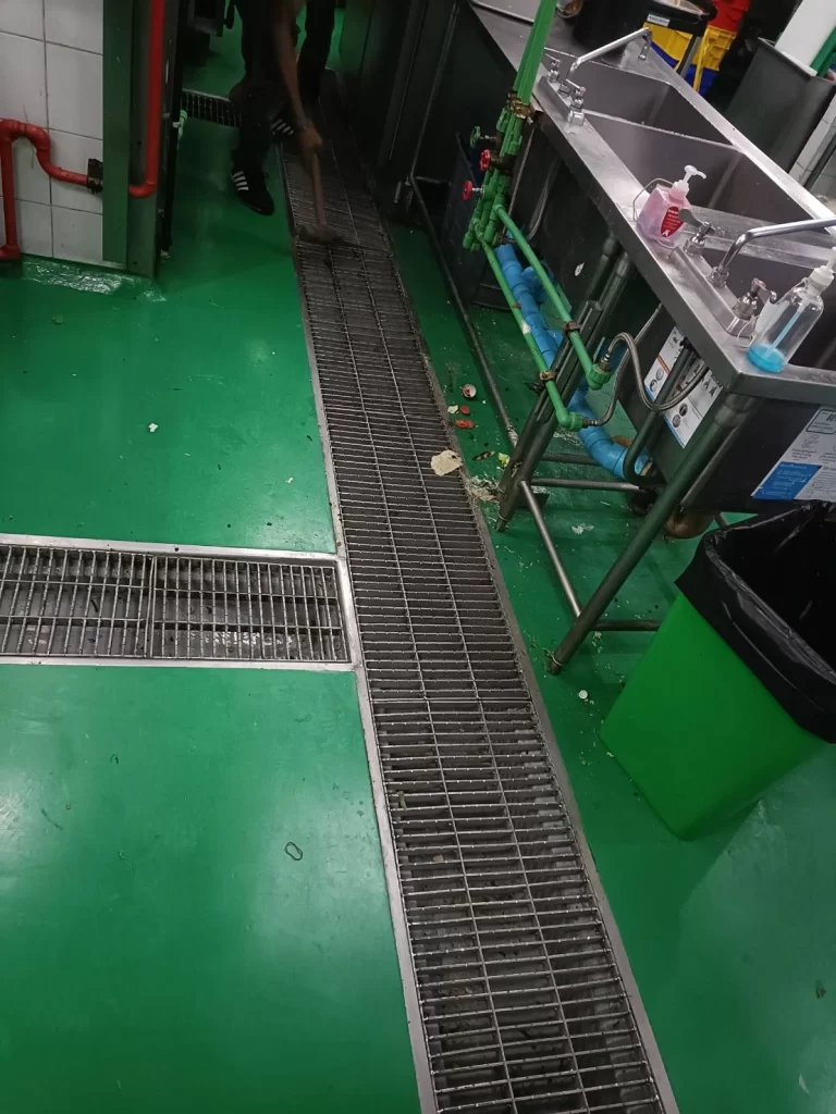 kitchen-glutter-Avani-hotel-hengkee-construction-7